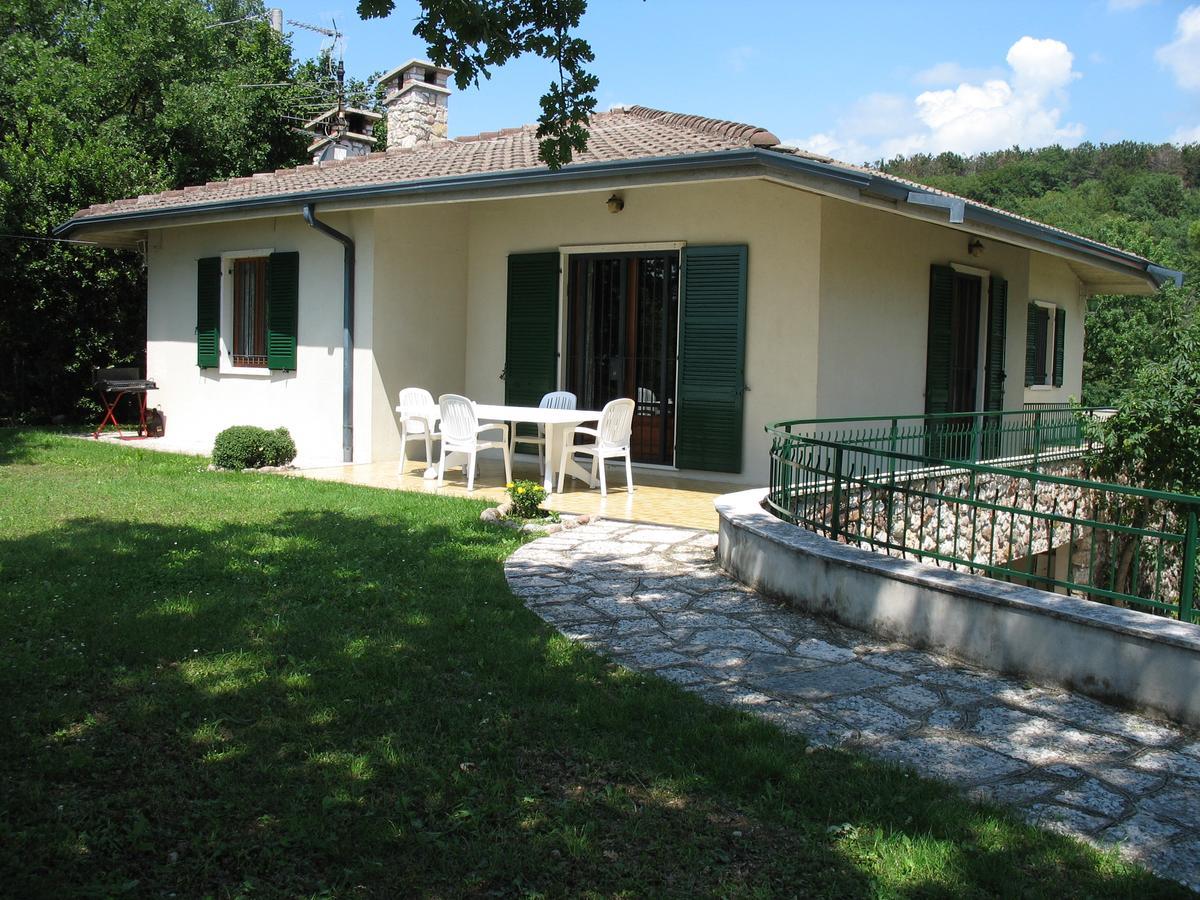 Villa Bardino Torri Del Benaco Eksteriør billede