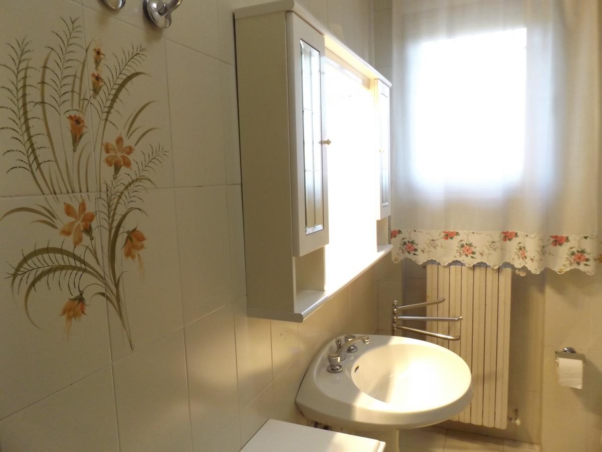 Villa Bardino Torri Del Benaco Eksteriør billede